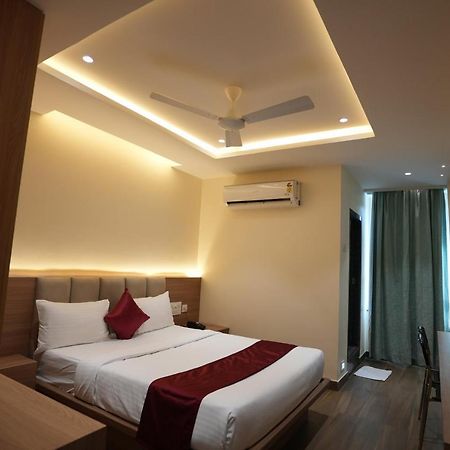Hotel Sunrise Hospitality Vijayawāda المظهر الخارجي الصورة