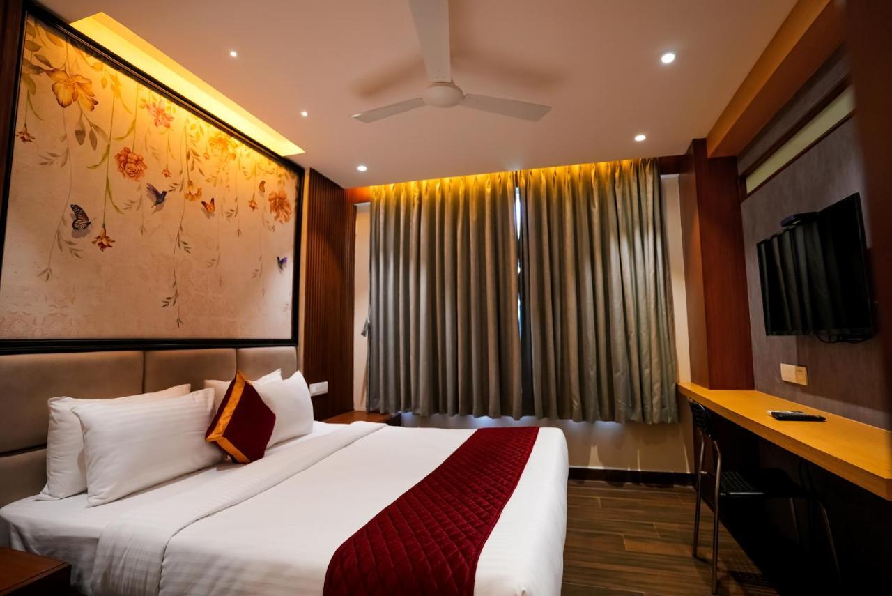 Hotel Sunrise Hospitality Vijayawāda المظهر الخارجي الصورة