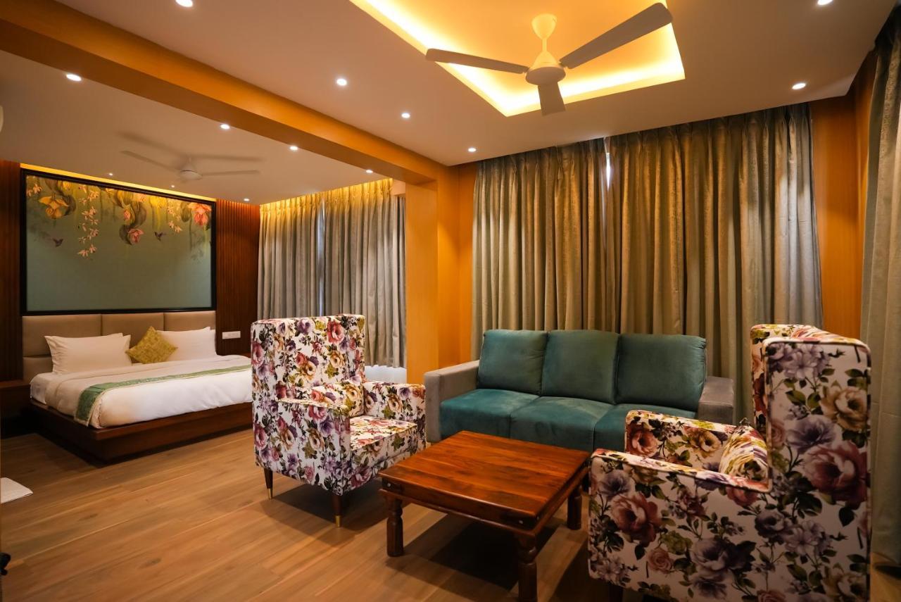 Hotel Sunrise Hospitality Vijayawāda المظهر الخارجي الصورة