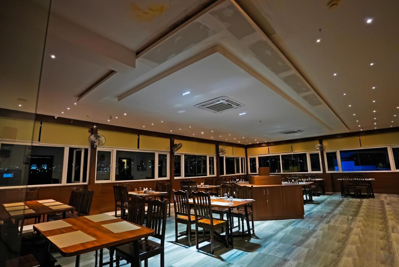 Hotel Sunrise Hospitality Vijayawāda المظهر الخارجي الصورة