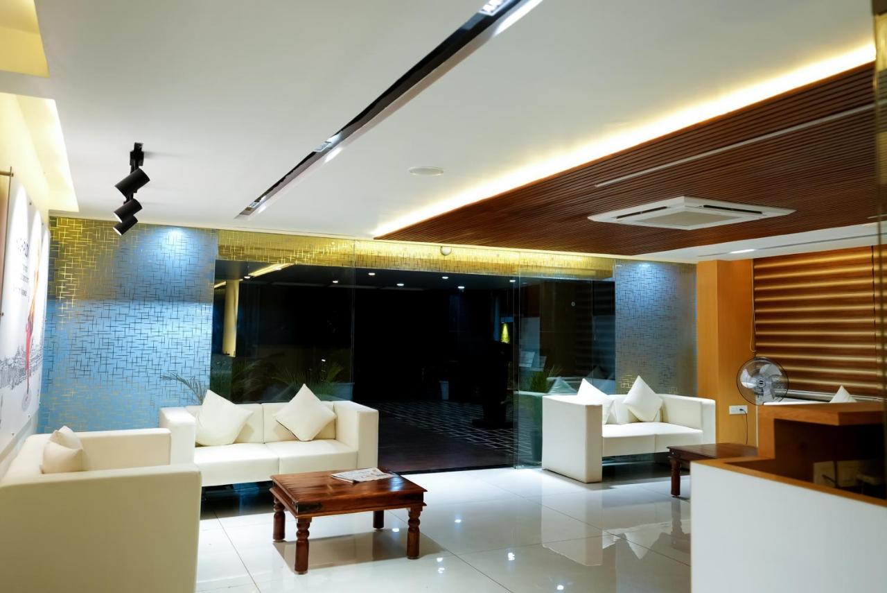 Hotel Sunrise Hospitality Vijayawāda المظهر الخارجي الصورة